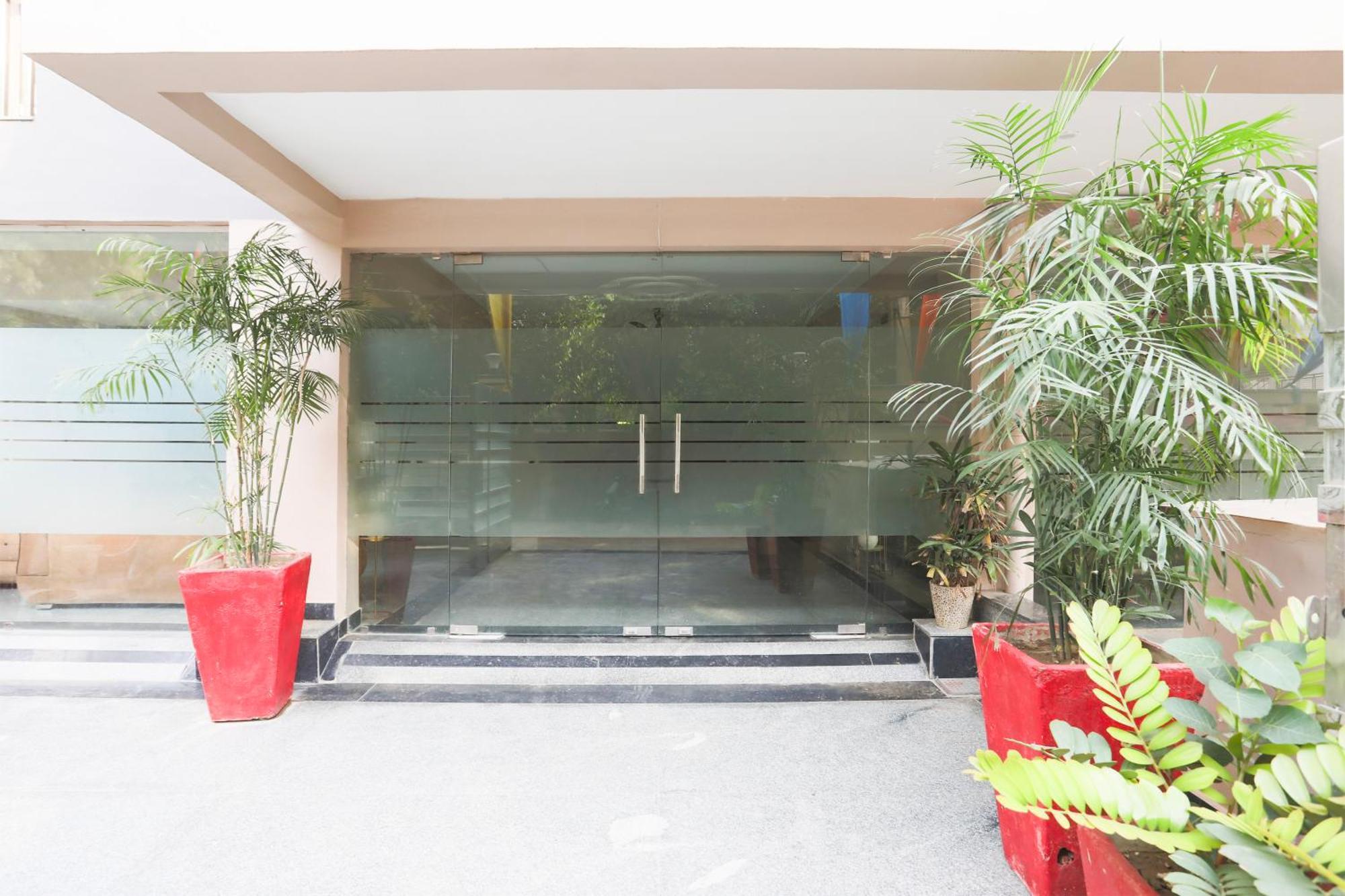 Fabhotel Bliss Premium Gurgaon Exterior photo
